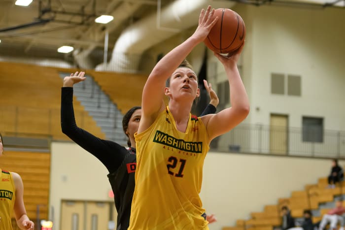 2023-4-2-WAVOR-Girls-GAME-2437-NR-clear